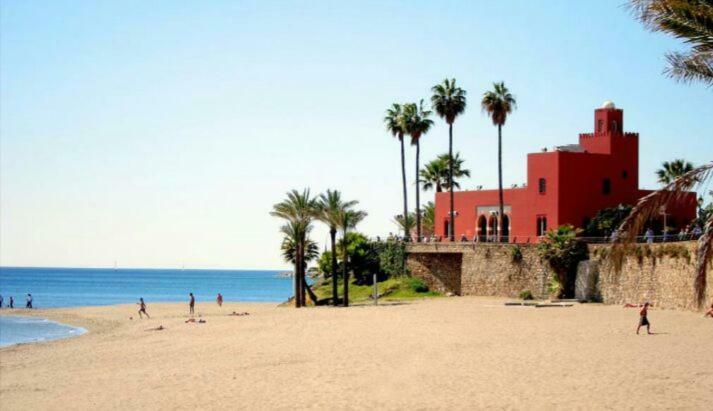 Estudio Sagitario Benalmádena Esterno foto