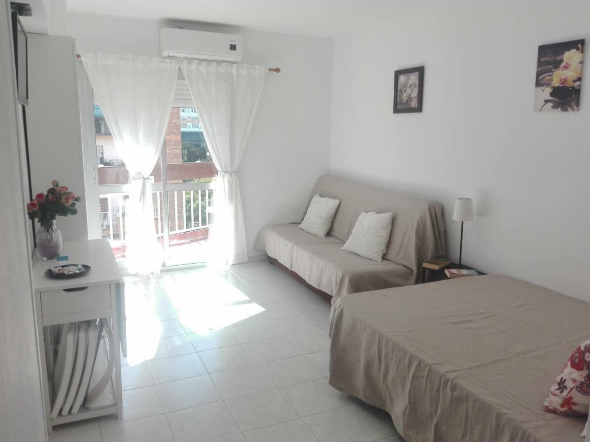 Estudio Sagitario Benalmádena Esterno foto